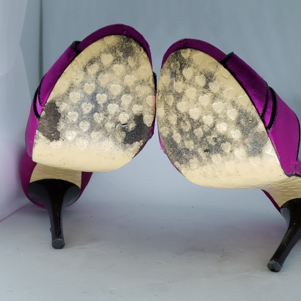 heels - Picture 4 of 6